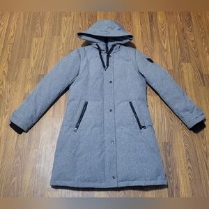 Vince Camuto Women’s M Long Hooded Down Coat | 50/50 Down & Feather C86